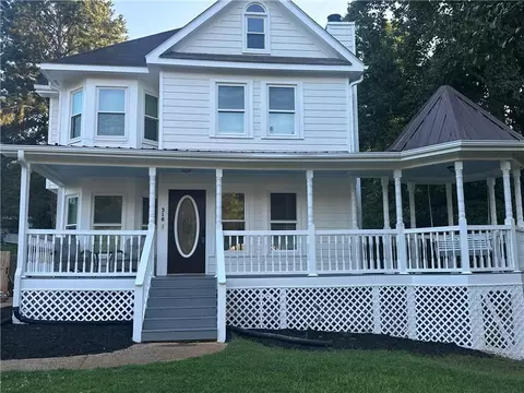 316 Wyngate Rd, Auburn, GA 30011