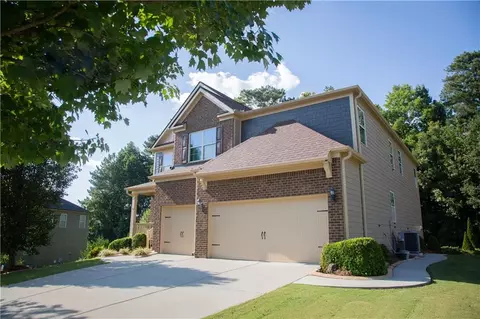 Exterior - 2410 Cain Cir, Dacula, GA 30019 photo 2 of 9