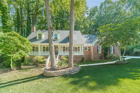 765 Winston Dr, Lawrenceville, GA 30044