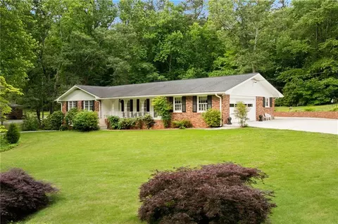 4670 Windsor Dr SW, Smyrna, GA 30082