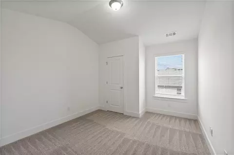 Bedroom - 2139 Arnage Dr, Lithonia, GA 30058 photo 4 of 7