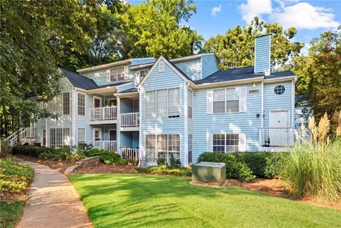 711 Glenleaf Dr, Peachtree Corners, GA 30092