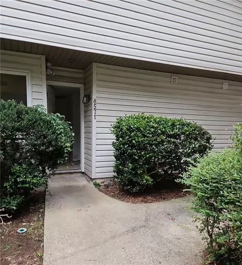 8571 Parkside Dr, Jonesboro, GA 30238