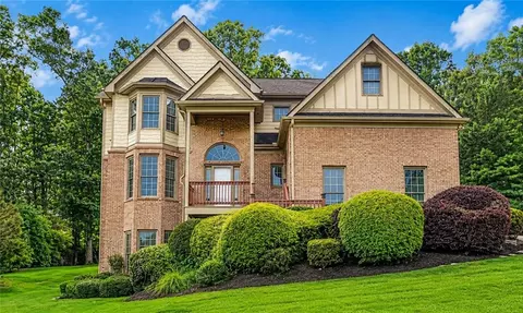 3641 Mountain Cove Rd, Snellville, GA 30039