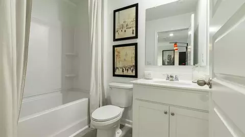Bath - 2314 Jamin Bnd, Lithonia, GA 30058 photo 3 of 4