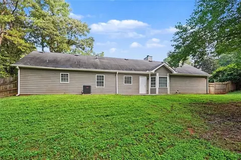 Exterior - 495 Robin Rd, Covington, GA 30016 photo 3 of 4