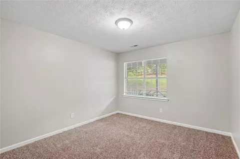 Bedroom - 495 Robin Rd, Covington, GA 30016 photo 2 of 6