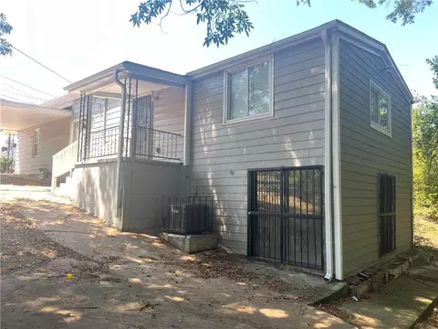 Exterior - 307 Johnson St, Lagrange, GA 30241 photo 2 of 3