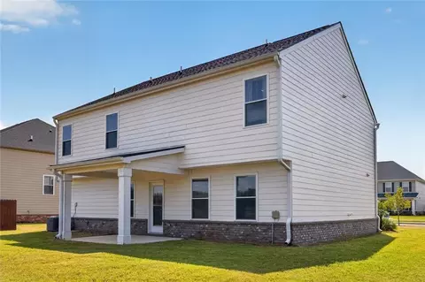 Exterior - 244 Overlook Rd, Covington, GA 30014 photo 4 of 6