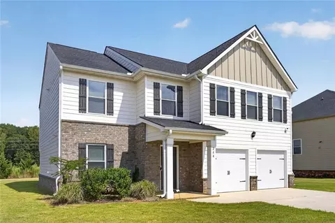 Exterior - 244 Overlook Rd, Covington, GA 30014 photo 2 of 6