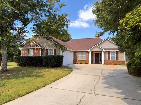 5075 Towne Park Dr, Mcdonough, GA 30252