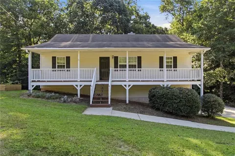 39 Spring Leaf Pl, Dallas, GA 30157