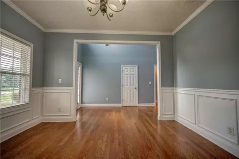 Living - 249 Hedgewood Dr, Hampton, GA 30228 photo 15 of 18