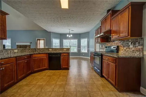 Kitchen - 249 Hedgewood Dr, Hampton, GA 30228 photo 1 of 7