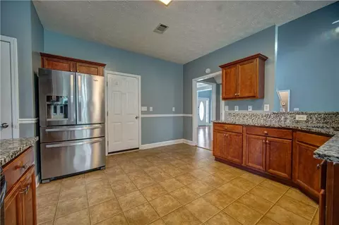 Kitchen - 249 Hedgewood Dr, Hampton, GA 30228 photo 2 of 7