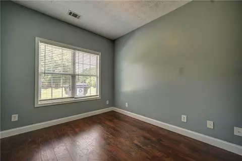 Bedroom - 249 Hedgewood Dr, Hampton, GA 30228 photo 1 of 15