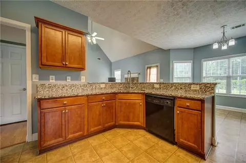 Kitchen - 249 Hedgewood Dr, Hampton, GA 30228 photo 5 of 7