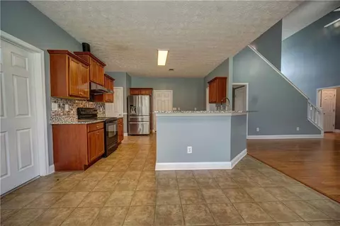 Kitchen - 249 Hedgewood Dr, Hampton, GA 30228 photo 6 of 7