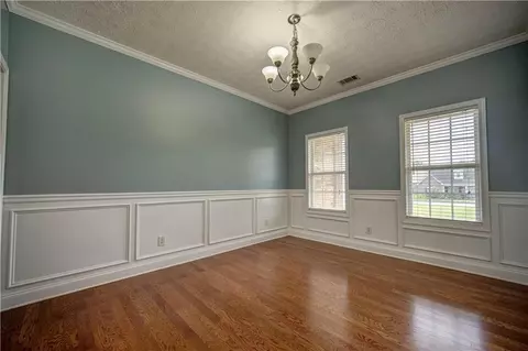 Living - 249 Hedgewood Dr, Hampton, GA 30228 photo 17 of 18