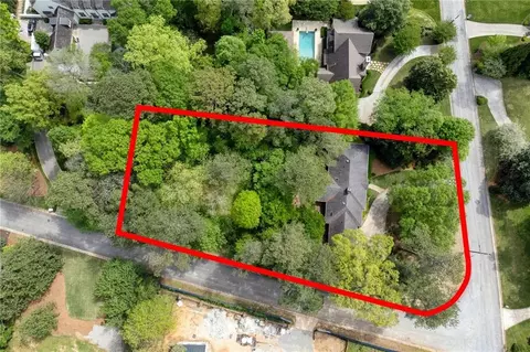 349 Pineland Rd NW, Atlanta, GA 30342