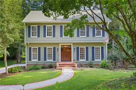 614 Colston Ct SW, Marietta, GA 30064