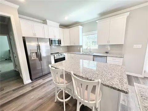 Kitchen - 406 Sunset Dr, Statham, GA 30666 photo 1 of 3