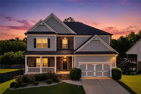86 Twelve Oaks Dr SE, Cartersville, GA 30120
