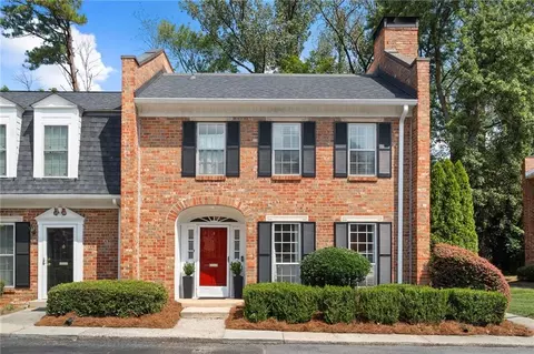 8 Kings Tavern Pl NW, Atlanta, GA 30318