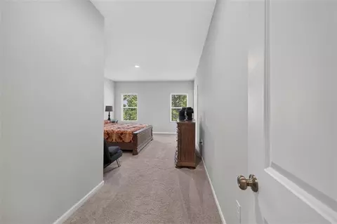 Entry Way - 2021 Ecoland Dr, Grayson, GA 30017 photo 6 of 9