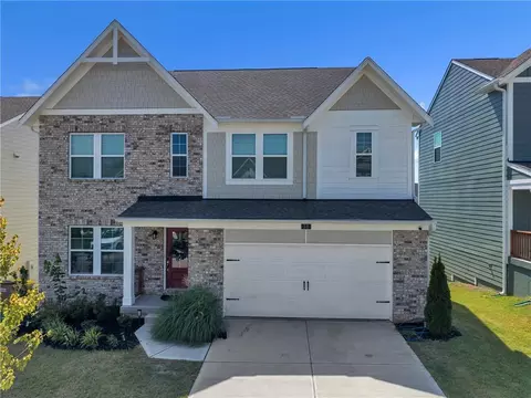 31 Okeechobee Way, Hoschton, GA 30548