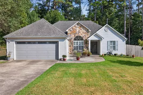 4290 Perrinton Trl, Loganville, GA 30052