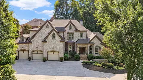 10376 Royal Ter, Alpharetta, GA 30022