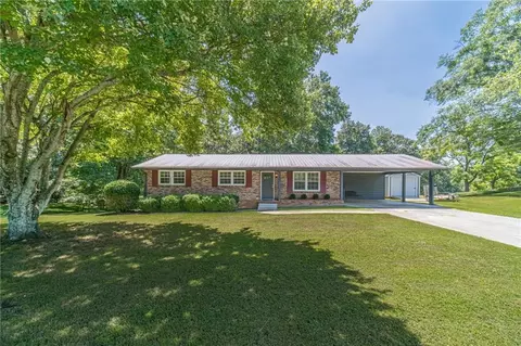 4619 Mountain View Rd, Oakwood, GA 30566