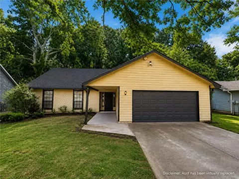 8674 Cedar Creek Rdg, Riverdale, GA 30274