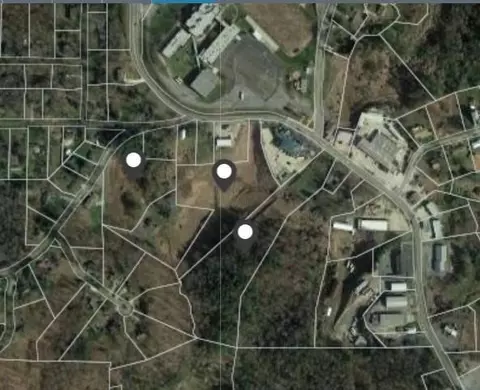 635 N Grove St, Dahlonega, GA 30533