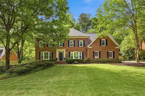 7525 S Spalding Lake Dr, Atlanta, GA 30350