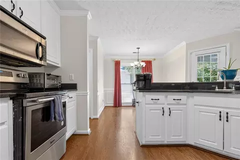 Kitchen - 2128 Cluster Ln, Grayson, GA 30017 photo 3 of 4