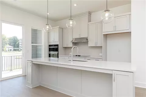 Kitchen - 4451 Gradient Ln, Chamblee, GA 30341 photo 1 of 4