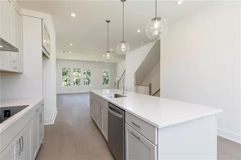 Kitchen - 4451 Gradient Ln, Chamblee, GA 30341 photo 3 of 4