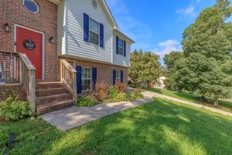 Exterior - 92 Abbey Rd, Ringgold, GA 30736 photo 3 of 6