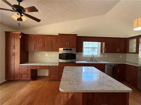 Kitchen - 1747 Forest Chase Ln, Duluth, GA 30097 photo 3 of 8