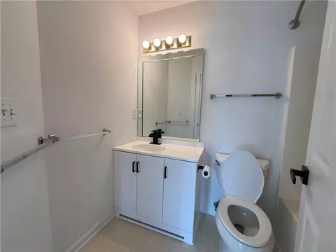 Bath - 1747 Forest Chase Ln, Duluth, GA 30097 photo 1 of 7