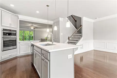 Entry Way - 4160 Butler Dr, Chamblee, GA 30341 photo 2 of 4