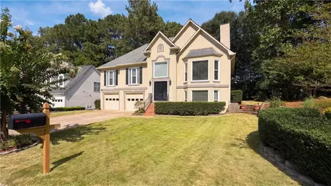 142 Clubhouse Dr NW, Kennesaw, GA 30144