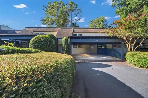 46 Forrest Pl, Sandy Springs, GA 30328