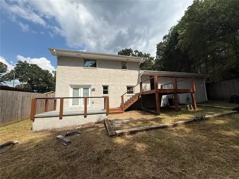 Exterior - 2241 Colleen Ct, Decatur, GA 30032 photo 6 of 13