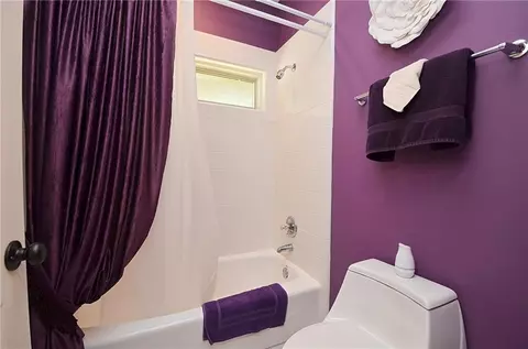 Bath - 1330 Monroe Dr, Monroe, GA 30655 photo 6 of 8
