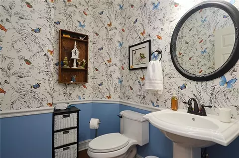Bath - 1330 Monroe Dr, Monroe, GA 30655 photo 1 of 8