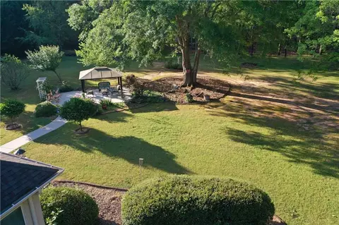 Exterior - 1330 Monroe Dr, Monroe, GA 30655 photo 4 of 8