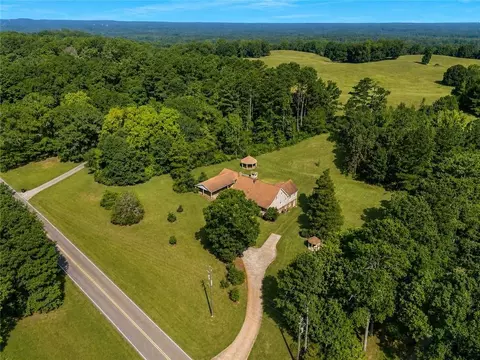 1687 NE Hickory Level Rd, Villa Rica, GA 30180